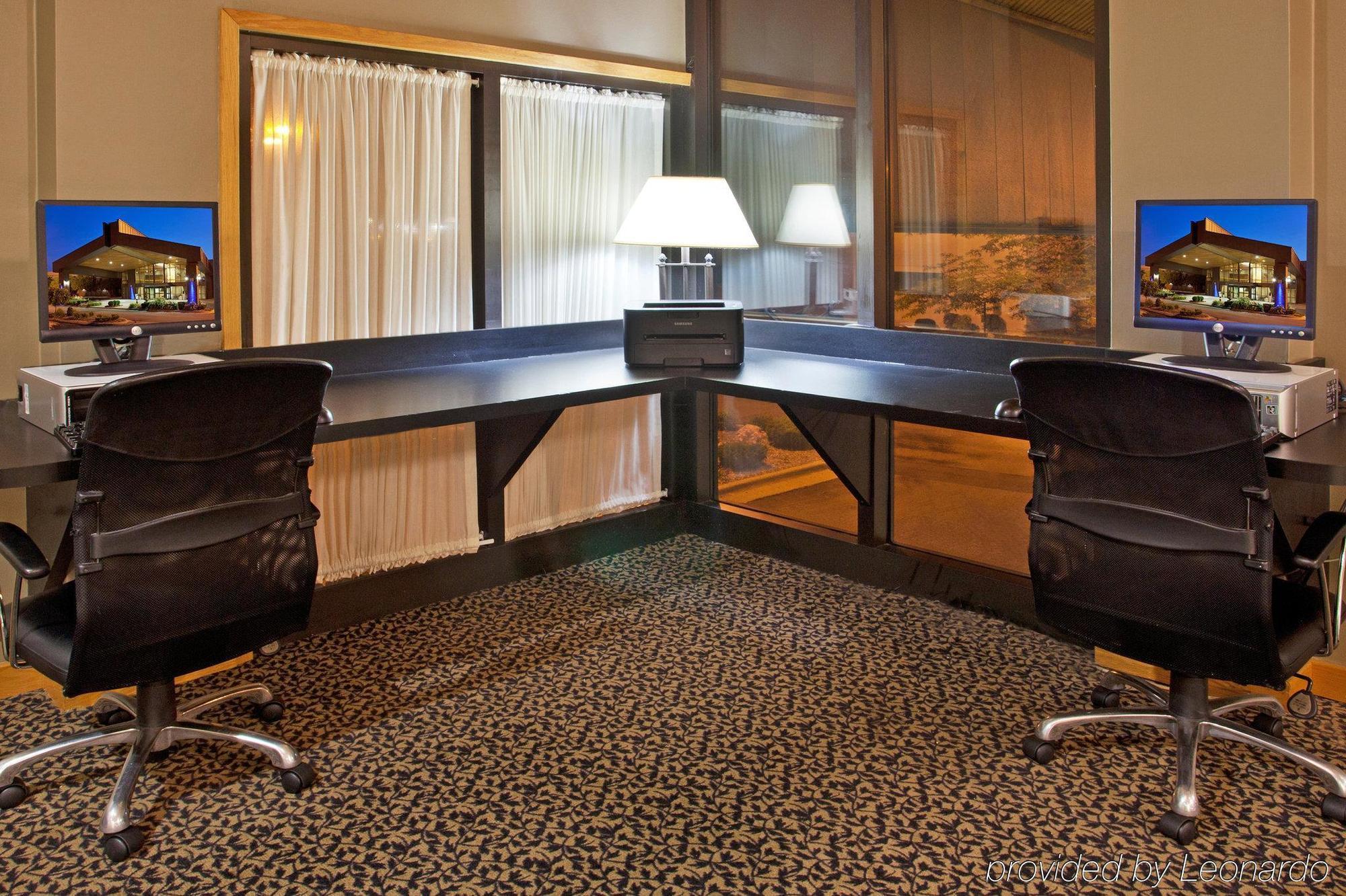Holiday Inn Express Detroit-Warren/General Motors Technology Center By Ihg Instalações foto